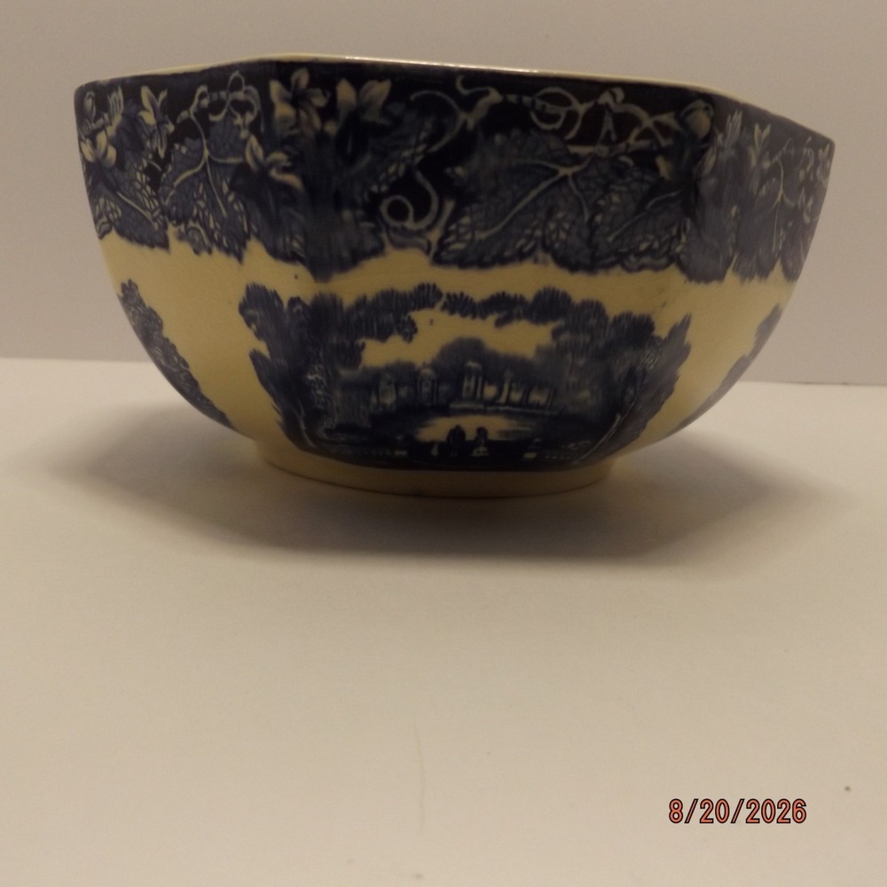 Rare 1940s Mason's Patent Ironstone Vista octagonal 6 1/2 Inch blue bowl England